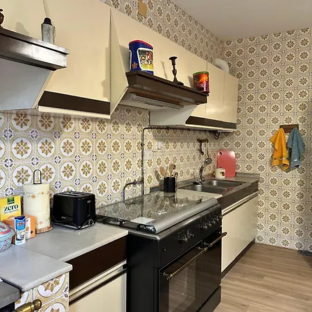 Casina Carreiro بيت للعطل