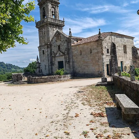 Casina Carreiro بيت للعطل